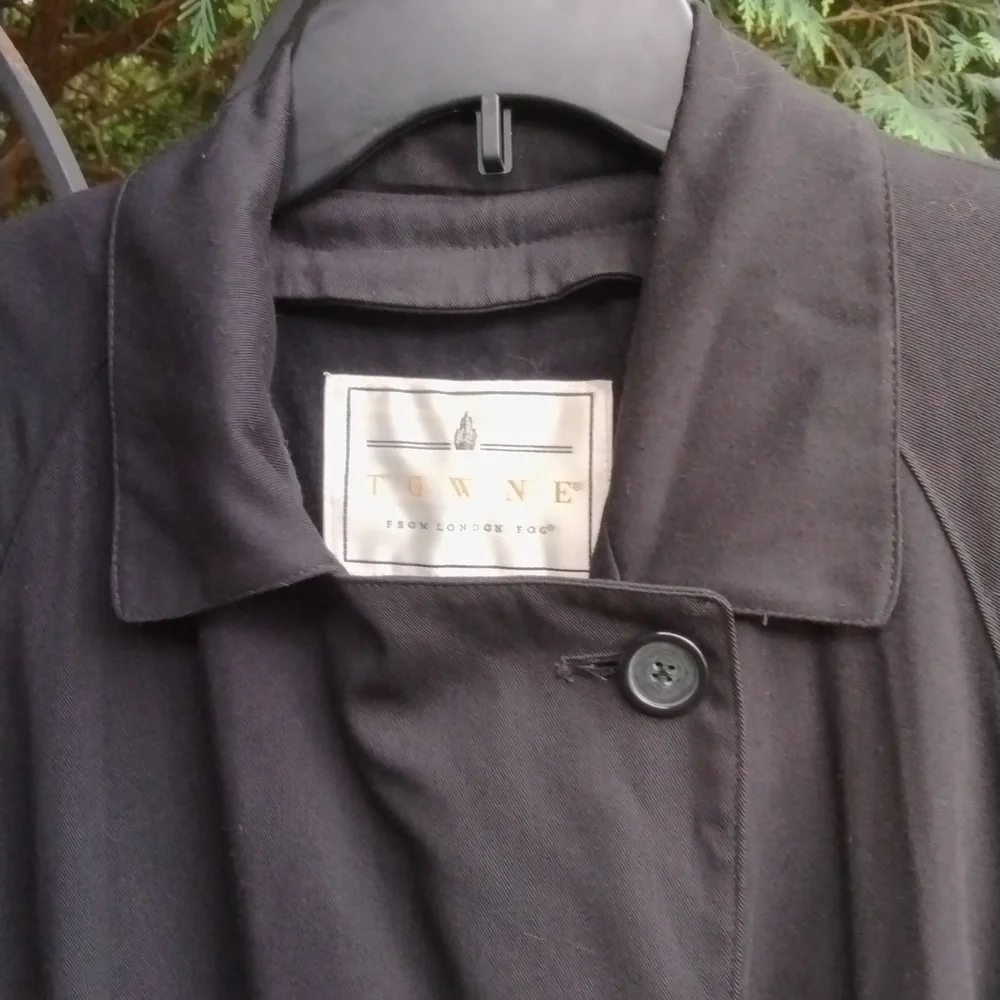Vintage Towne LONDON FOG Trench Coat with zip out lining - Picture 10 of 11